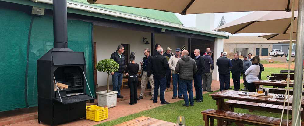 900mm Freestanding Braai - Netherlands